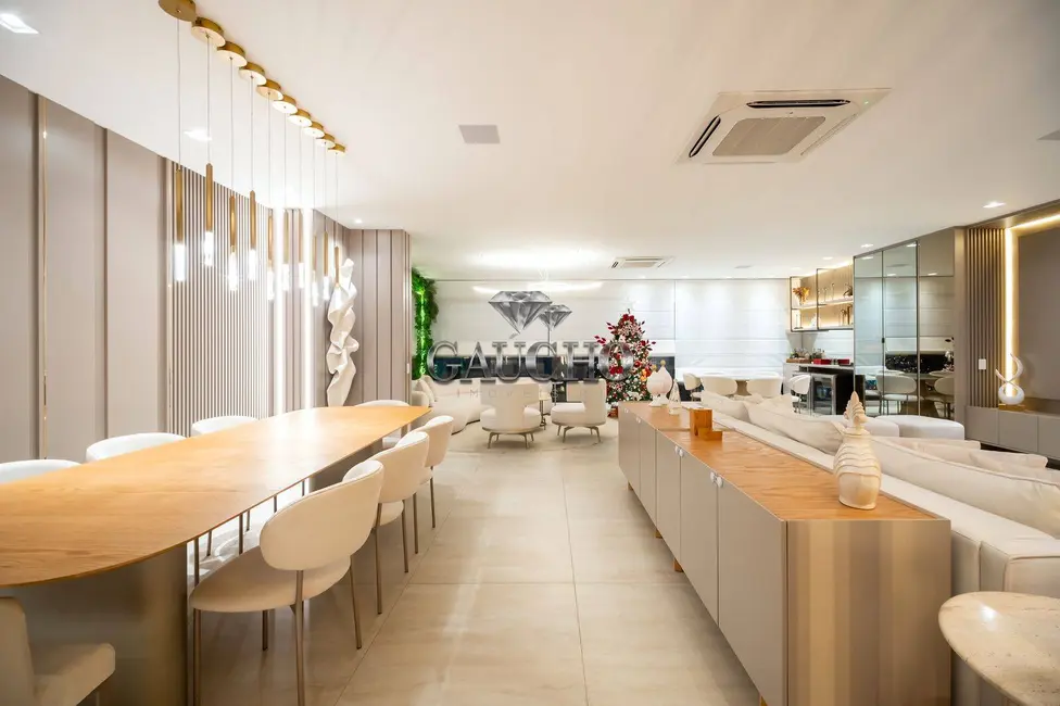 Apartamento com 3 quartos à venda e para alugar, 266m2 em Barra da Tijuca, Rio De Janeiro - RJ - imagem 1 Foto 1 de Apartamento com 3 quartos à venda e para alugar, 266m2 em Barra da Tijuca, Rio De Janeiro - RJ