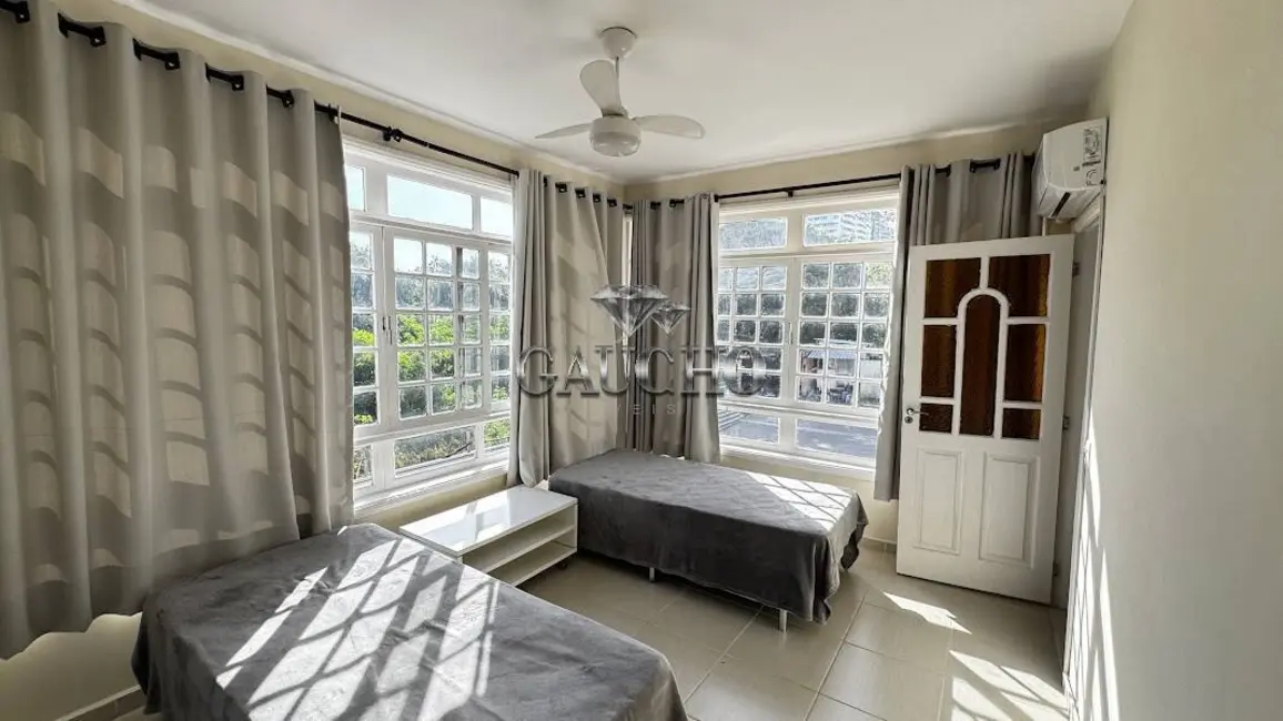 Foto 5 de Casa com 6 quartos à venda, 248m2 em Barra da Tijuca, Rio De Janeiro - RJ