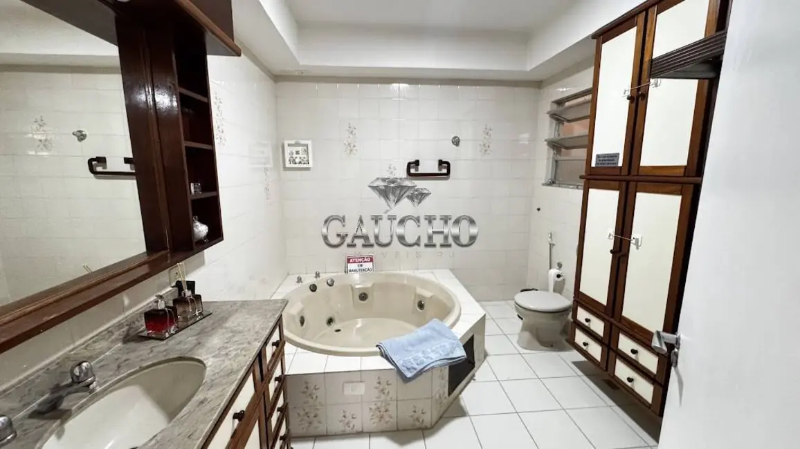 Foto 17 de Casa com 6 quartos à venda, 248m2 em Barra da Tijuca, Rio De Janeiro - RJ