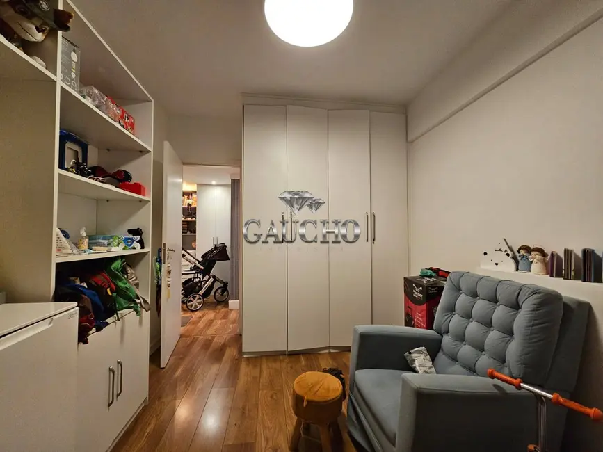 Foto 4 de Apartamento com 4 quartos à venda e para alugar, 150m2 em Rio De Janeiro - RJ