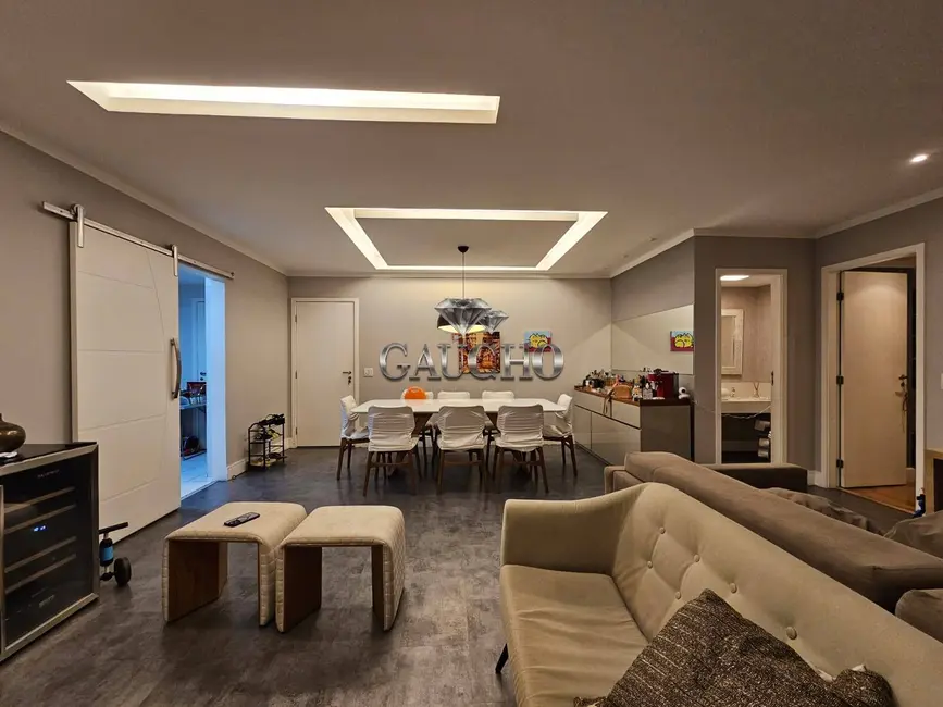 Foto 1 de Apartamento com 4 quartos à venda e para alugar, 150m2 em Rio De Janeiro - RJ