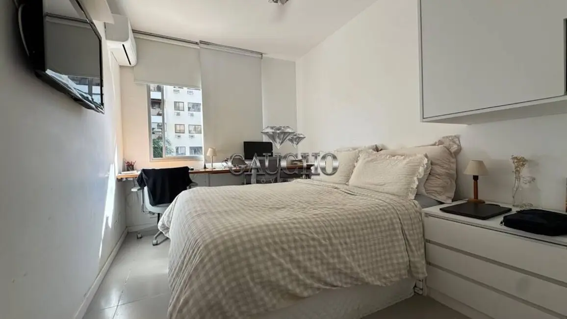 Apartamento à venda, 65m2 em Barra da Tijuca, Rio De Janeiro - RJ - imagem 6 Foto 6 de Apartamento à venda, 65m2 em Barra da Tijuca, Rio De Janeiro - RJ