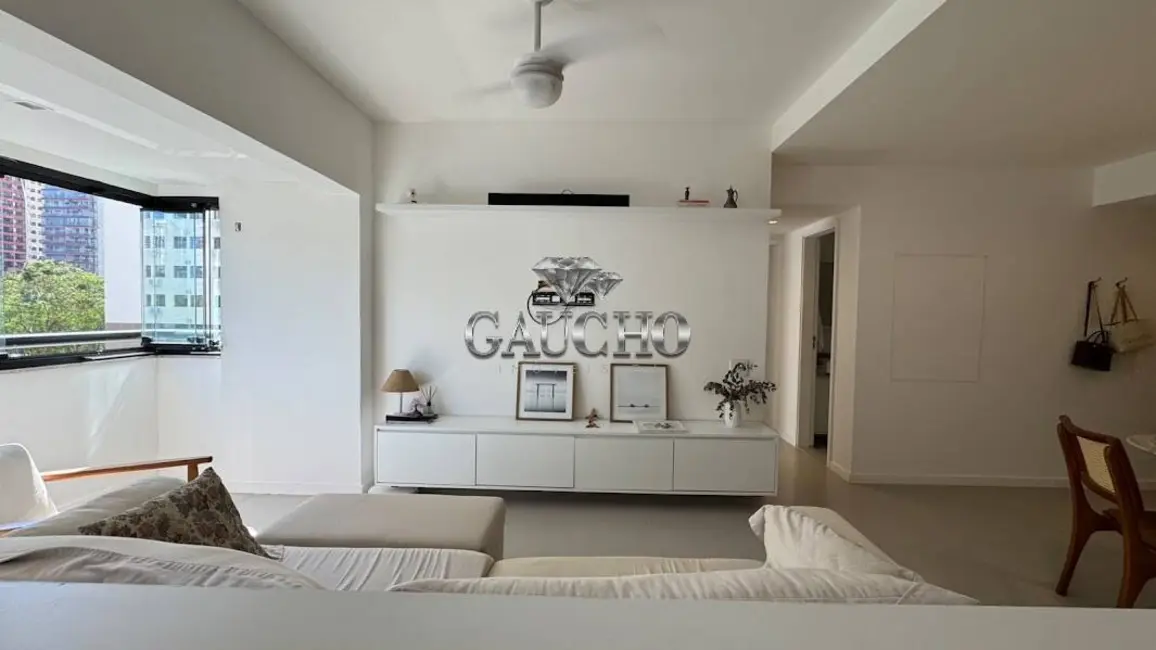 Apartamento à venda, 65m2 em Barra da Tijuca, Rio De Janeiro - RJ - imagem 2 Foto 2 de Apartamento à venda, 65m2 em Barra da Tijuca, Rio De Janeiro - RJ
