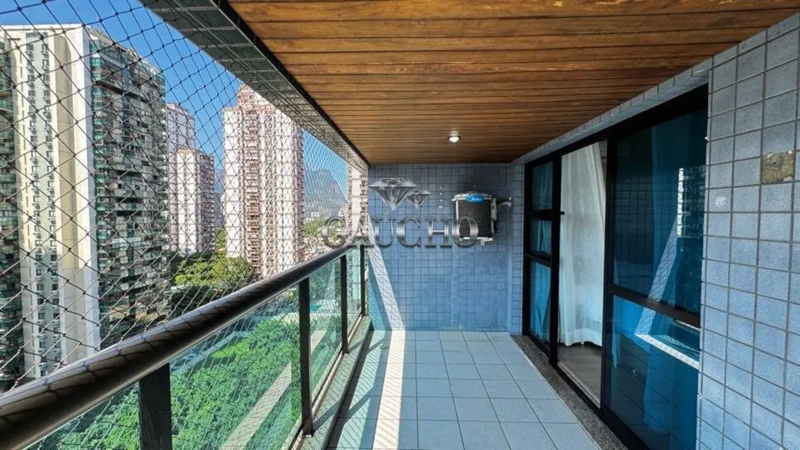 Foto 6 de Apartamento com 4 quartos à venda, 139m2 em Barra da Tijuca, Rio De Janeiro - RJ