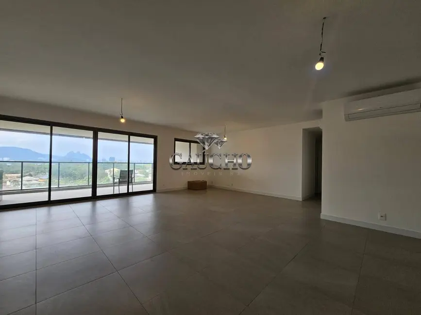 Foto 1 de Apartamento com 4 quartos à venda e para alugar, 198m2 em Barra da Tijuca, Rio De Janeiro - RJ