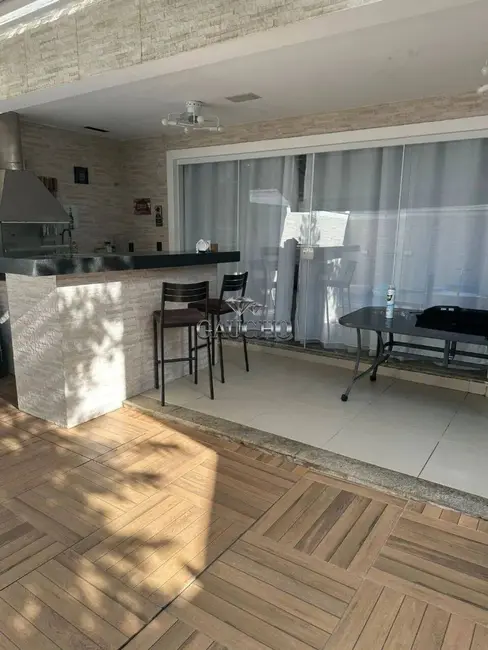 Foto 4 de Casa com 4 quartos à venda, 190m2 em Recreio dos Bandeirantes, Rio De Janeiro - RJ