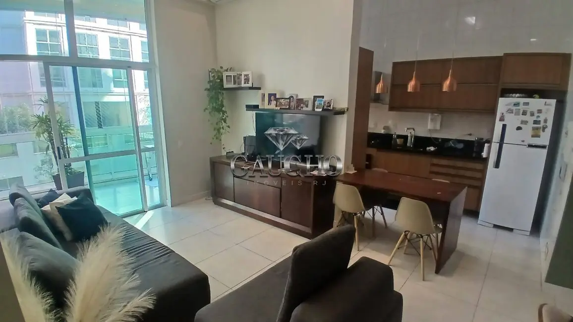 Apartamento com 2 quartos para alugar, 105m2 em Barra da Tijuca, Rio De Janeiro - RJ - imagem 4 Foto 4 de Apartamento com 2 quartos para alugar, 105m2 em Barra da Tijuca, Rio De Janeiro - RJ