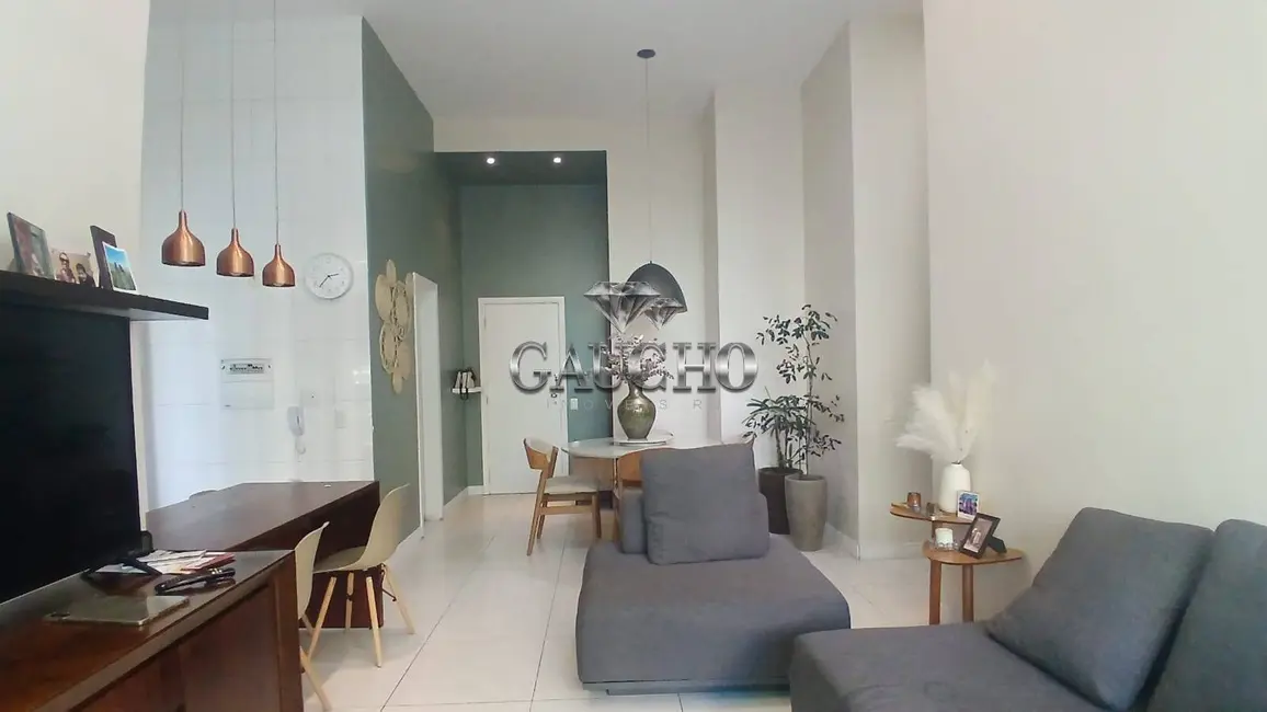 Apartamento com 2 quartos para alugar, 105m2 em Barra da Tijuca, Rio De Janeiro - RJ - imagem 3 Foto 3 de Apartamento com 2 quartos para alugar, 105m2 em Barra da Tijuca, Rio De Janeiro - RJ