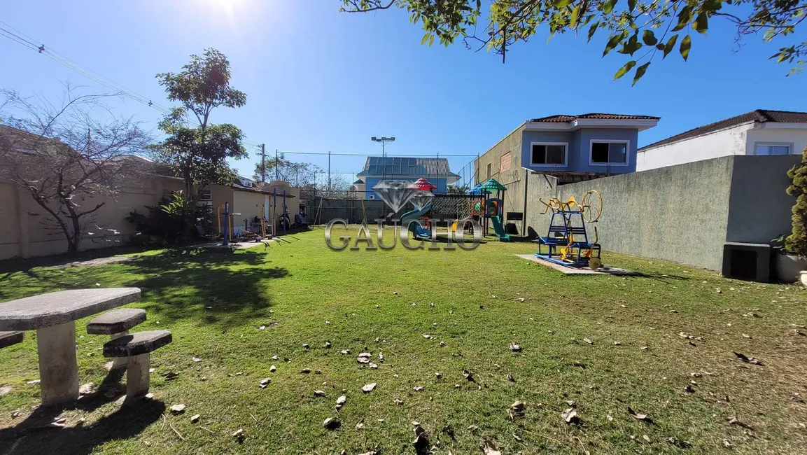 Casa com 4 quartos à venda, 250m2 em Recreio dos Bandeirantes, Rio De Janeiro - RJ - imagem 2 Foto 2 de Casa com 4 quartos à venda, 250m2 em Recreio dos Bandeirantes, Rio De Janeiro - RJ