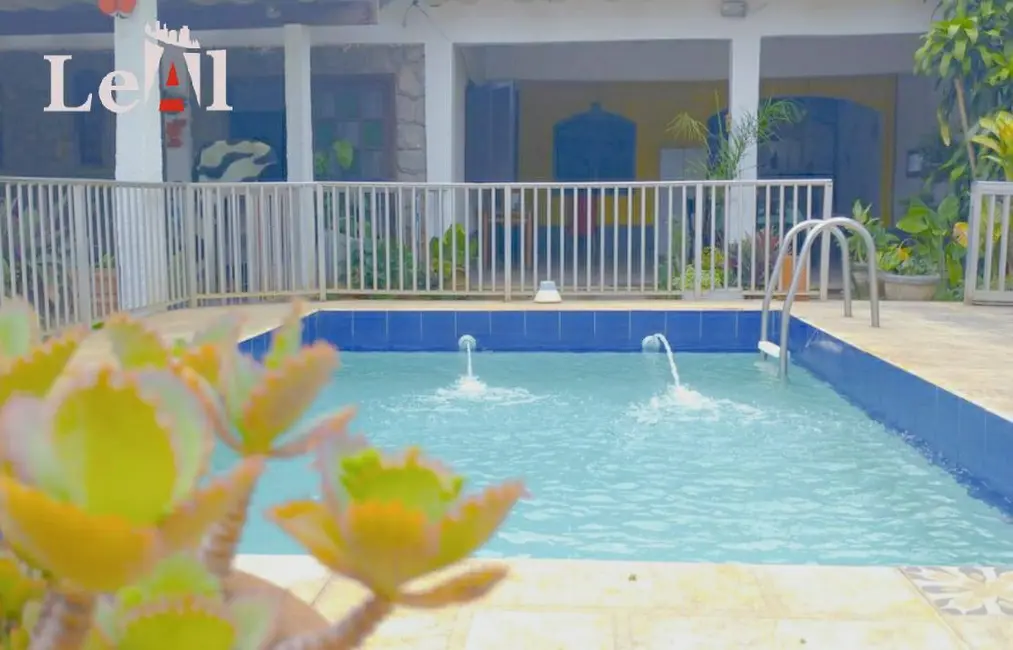 Casa com 4 quartos à venda, 360m2 em Itapeba, Marica - RJ - imagem 7 Foto 7 de Casa com 4 quartos à venda, 360m2 em Itapeba, Marica - RJ