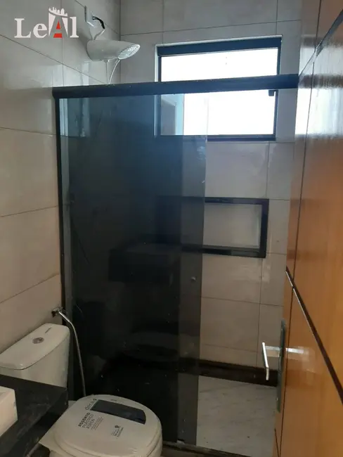 Foto 8 de Casa com 2 quartos à venda, 250m2 em Cajueiros (Itaipuaçu), Marica - RJ