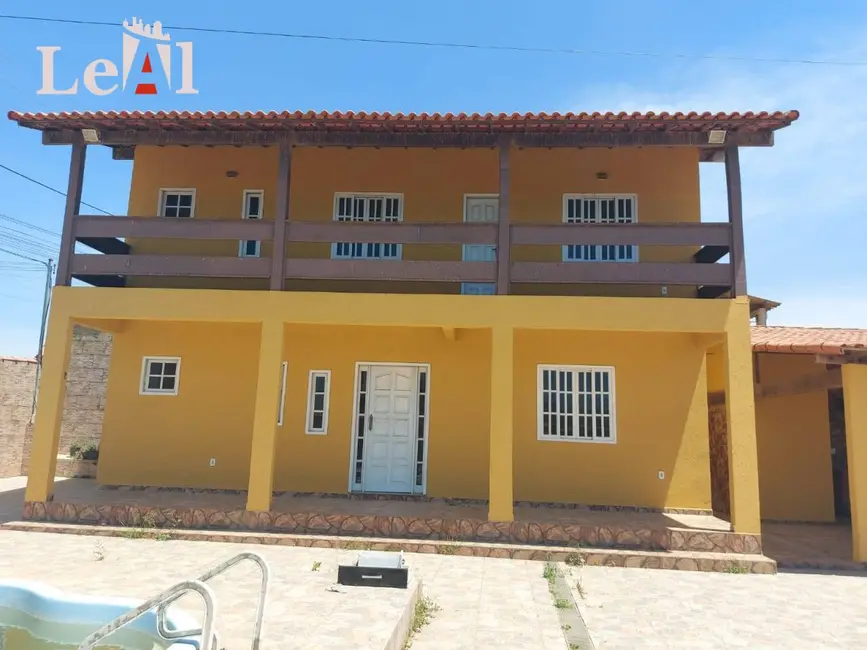 Foto 1 de Casa com 3 quartos à venda, 200m2 em Iguaba Grande - RJ