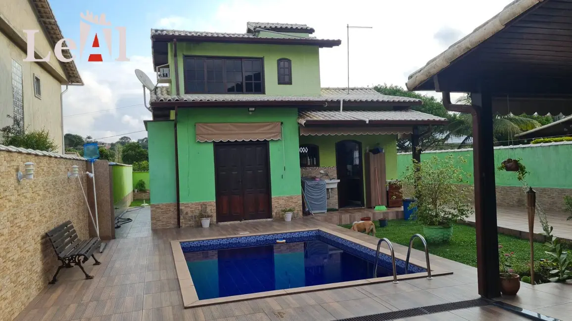 Foto 1 de Casa com 3 quartos à venda, 360m2 em Jacaroá, Marica - RJ