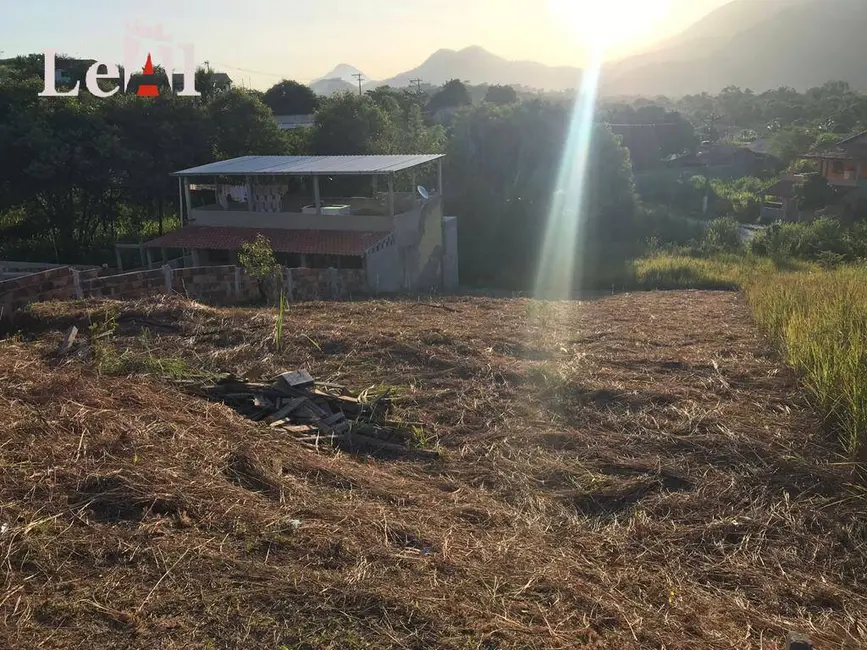 Foto 2 de Terreno / Lote à venda, 362m2 em Pindobas, Marica - RJ