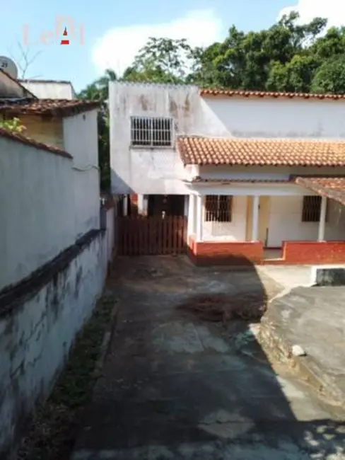Foto 1 de Casa com 5 quartos à venda, 360m2 em Flamengo, Marica - RJ