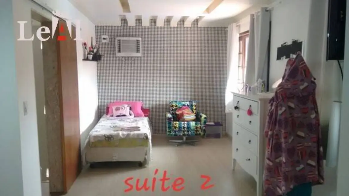 Foto 9 de Casa com 4 quartos à venda, 480m2 em Guaratiba (Ponta Negra), Marica - RJ