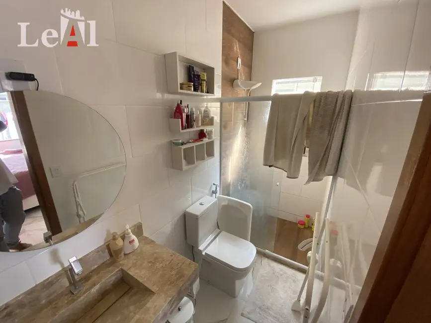 Foto 5 de Casa com 3 quartos à venda, 240m2 em Pindobas, Marica - RJ