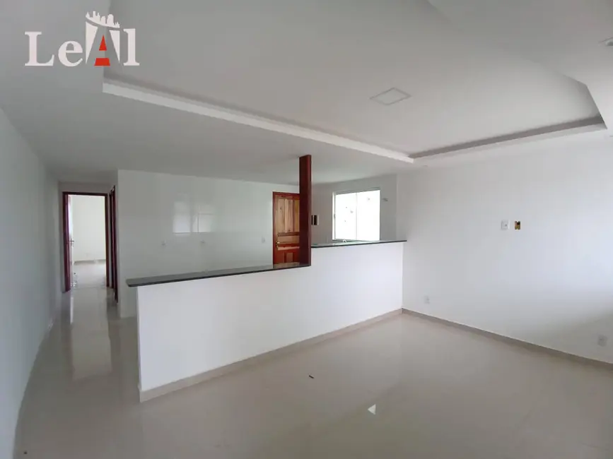 Foto 1 de Casa com 2 quartos à venda, 240m2 em Cordeirinho (Ponta Negra), Marica - RJ