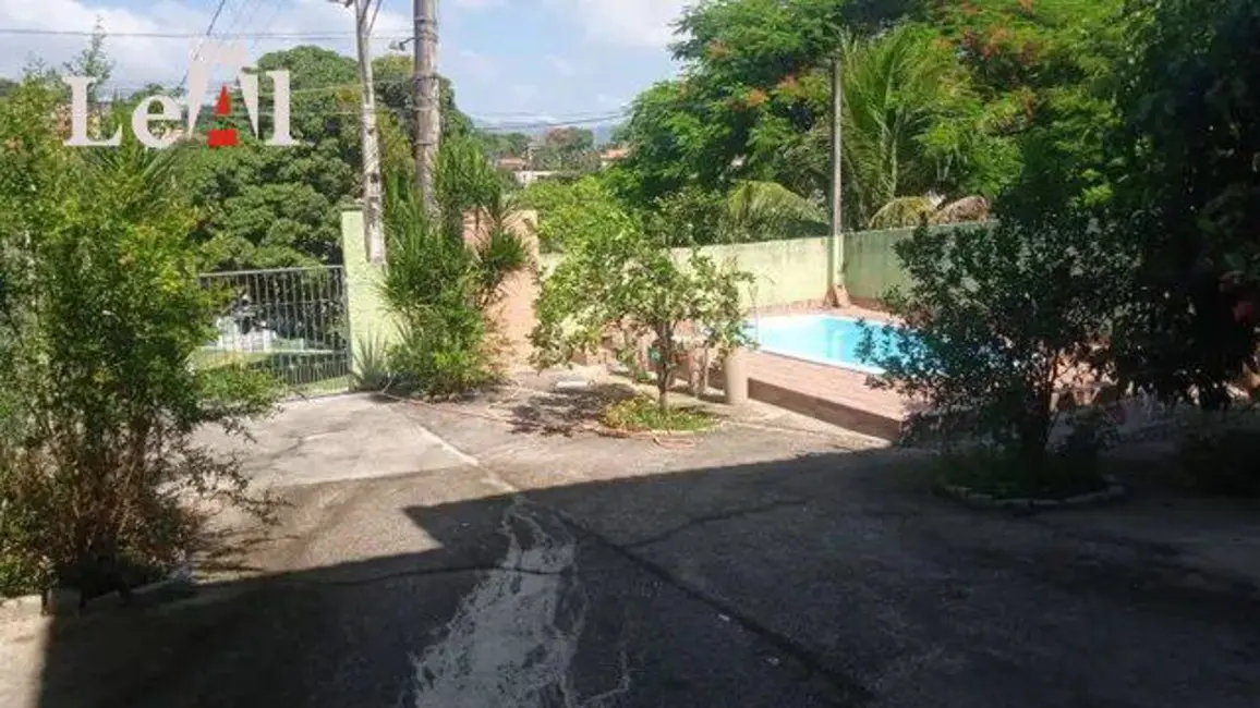 Foto 9 de Casa com 2 quartos à venda, 400m2 em Flamengo, Marica - RJ