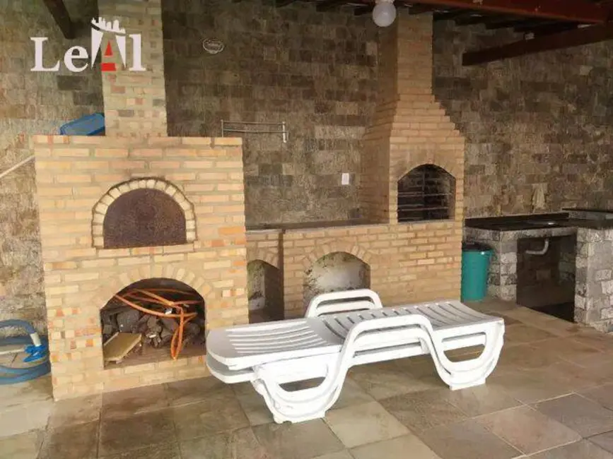 Foto 3 de Casa com 3 quartos à venda, 480m2 em Cordeirinho (Ponta Negra), Marica - RJ