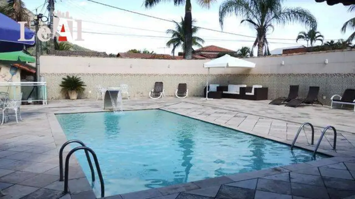 Foto 9 de Casa com 6 quartos à venda, 950m2 em Inoã (Inoã), Marica - RJ