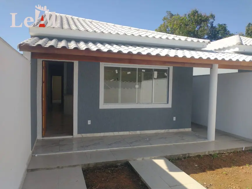 Foto 1 de Casa com 2 quartos à venda em São José do Imbassaí, Marica - RJ