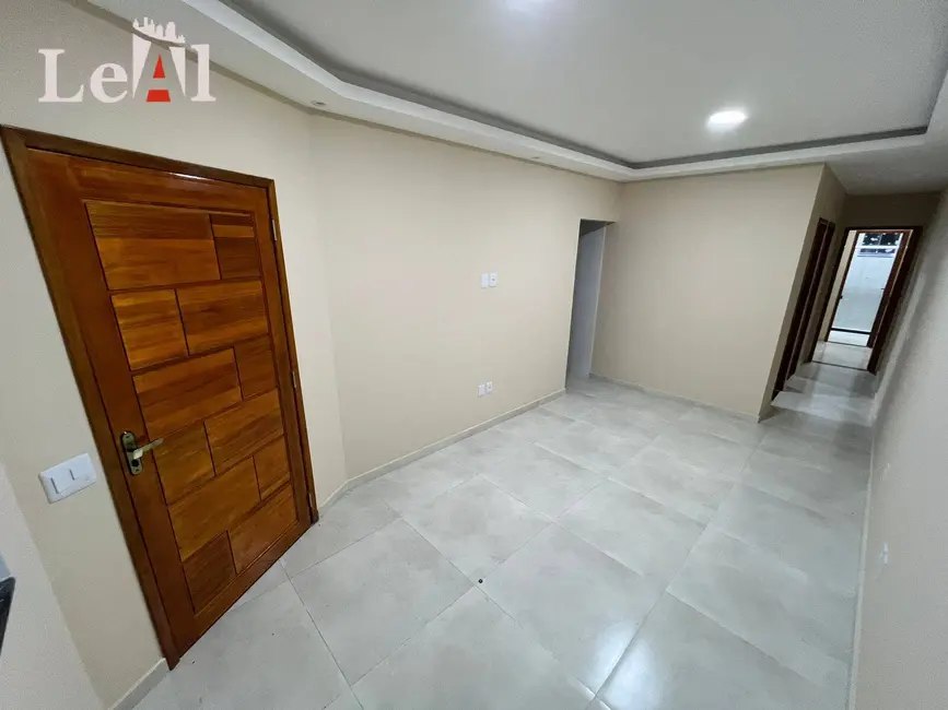 Foto 2 de Casa com 2 quartos à venda, 180m2 em São José do Imbassaí, Marica - RJ
