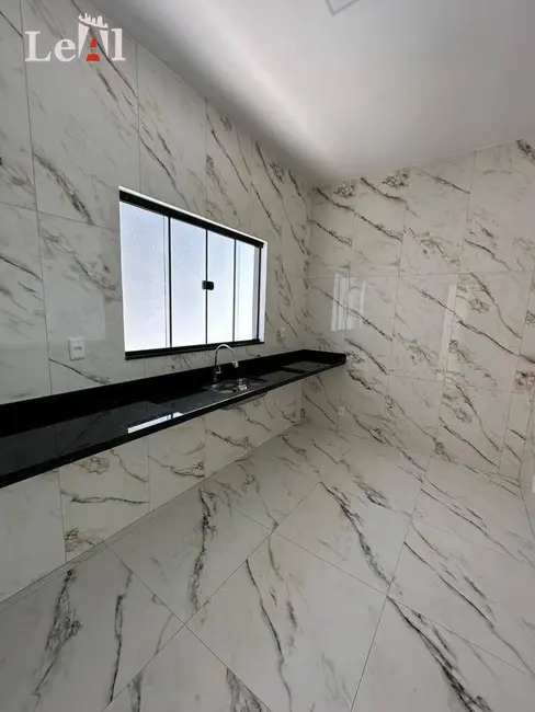 Foto 6 de Casa com 3 quartos à venda, 220m2 em Parque Nanci, Marica - RJ