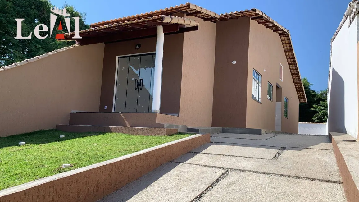 Foto 1 de Casa com 2 quartos à venda, 225m2 em Itapeba, Marica - RJ