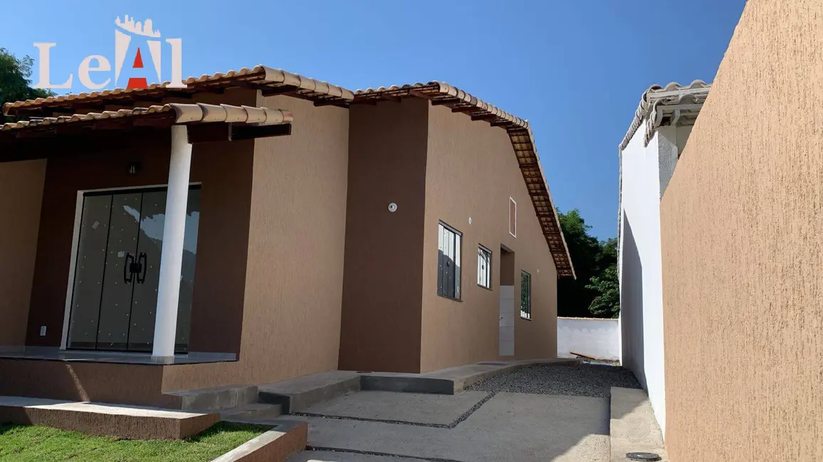 Foto 3 de Casa com 2 quartos à venda, 225m2 em Itapeba, Marica - RJ