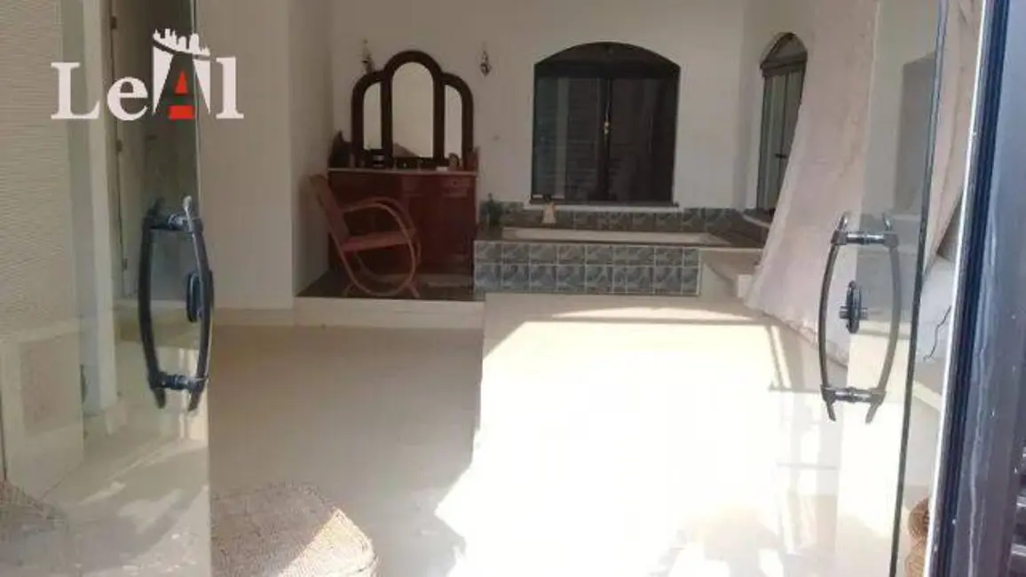 Foto 3 de Casa com 4 quartos à venda, 1100m2 em Jardim Atlântico Central (Itaipuaçu), Marica - RJ