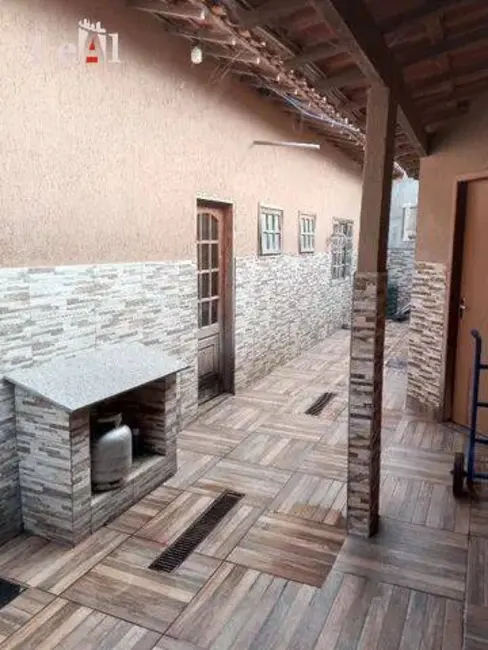 Casa com 4 quartos à venda, 190m2 em Flamengo, Marica - RJ - imagem 5 Foto 5 de Casa com 4 quartos à venda, 190m2 em Flamengo, Marica - RJ