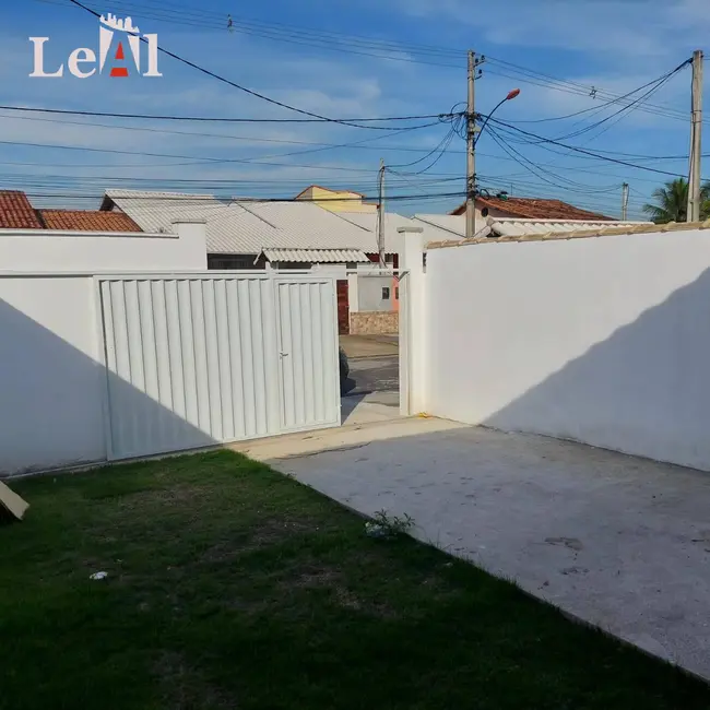 Foto 2 de Casa com 2 quartos à venda, 80m2 em Parque Nanci, Marica - RJ