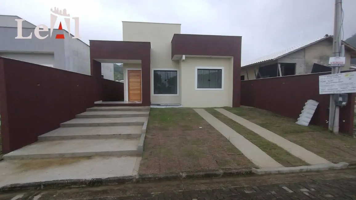 Casa com 2 quartos à venda, 216m2 em Caxito, Marica - RJ - imagem 3 Foto 3 de Casa com 2 quartos à venda, 216m2 em Caxito, Marica - RJ