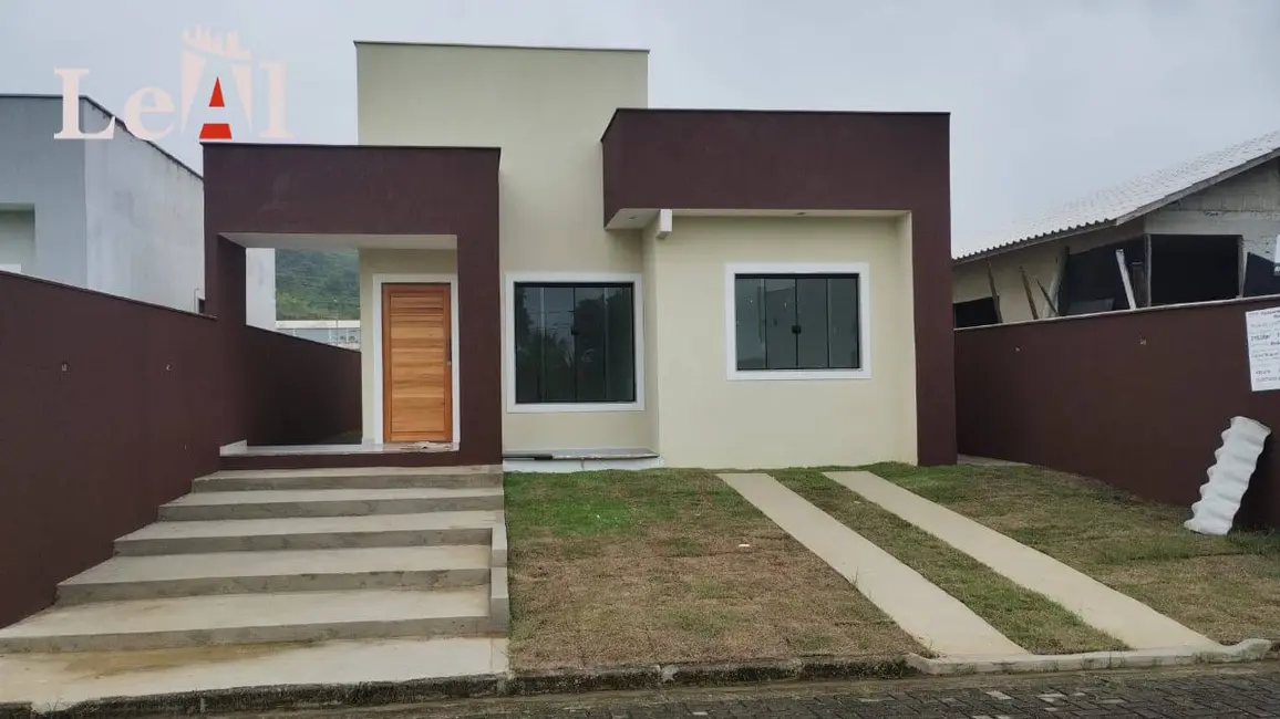 Foto 1 de Casa com 2 quartos à venda, 216m2 em Caxito, Marica - RJ