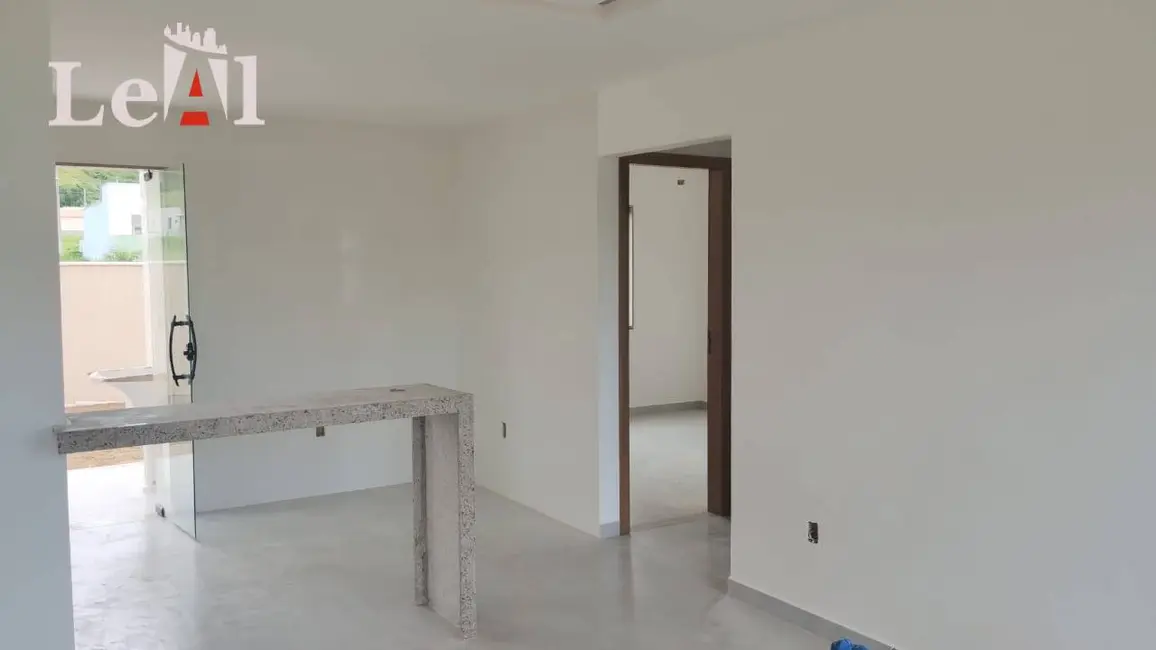 Foto 8 de Casa com 2 quartos à venda em Caxito, Marica - RJ