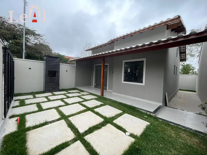 Foto 1 de Casa com 2 quartos à venda, 140m2 em Cajueiros (Itaipuaçu), Marica - RJ