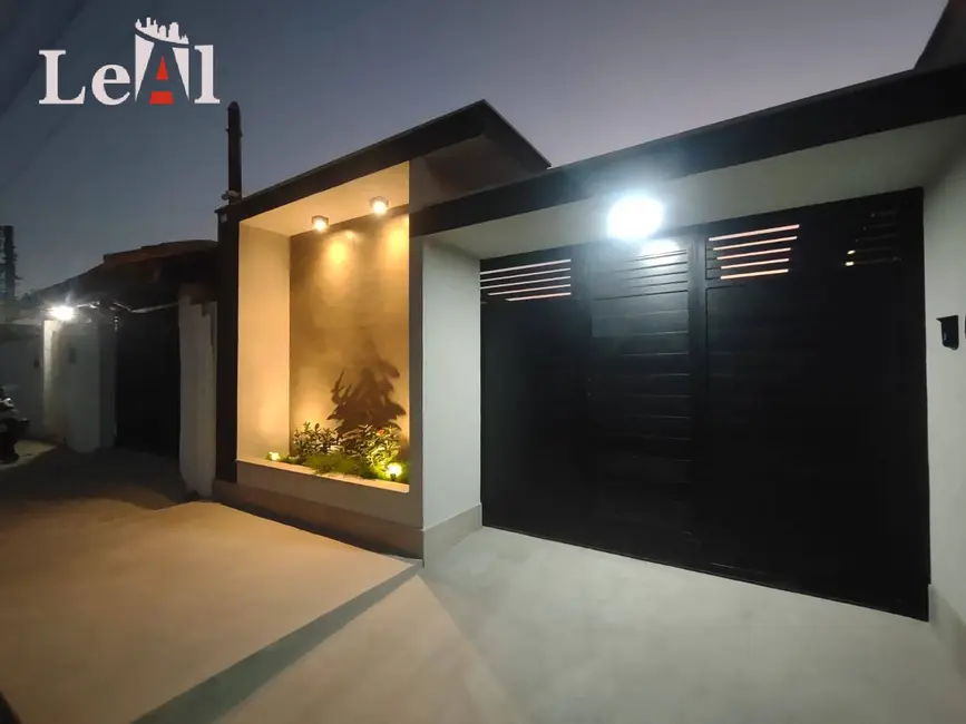 Foto 3 de Casa com 2 quartos à venda, 95m2 em Jardim Atlântico Leste (Itaipuaçu), Marica - RJ