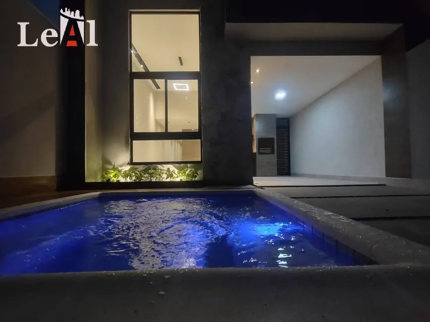 Foto 5 de Casa com 2 quartos à venda, 95m2 em Jardim Atlântico Leste (Itaipuaçu), Marica - RJ