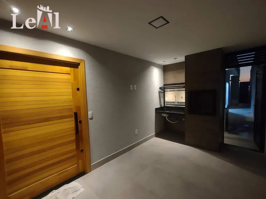 Foto 6 de Casa com 2 quartos à venda, 95m2 em Jardim Atlântico Leste (Itaipuaçu), Marica - RJ