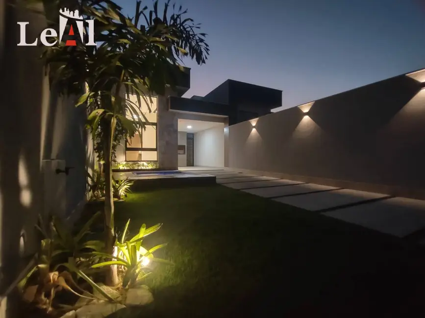 Foto 4 de Casa com 2 quartos à venda, 95m2 em Jardim Atlântico Leste (Itaipuaçu), Marica - RJ