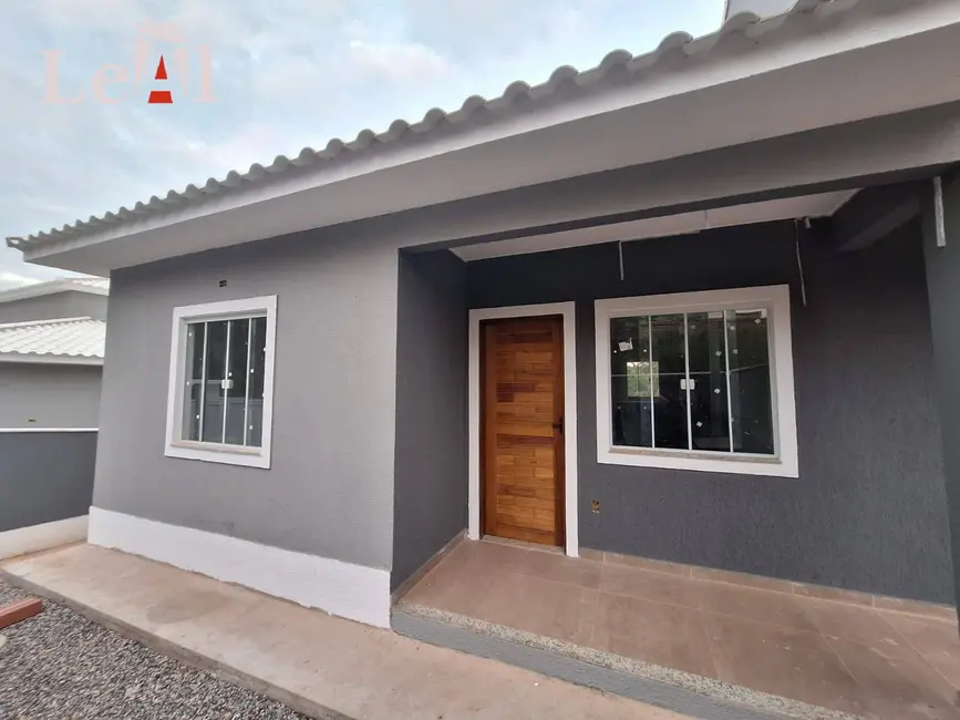 Foto 1 de Casa com 2 quartos à venda, 150m2 em Cajueiros (Itaipuaçu), Marica - RJ