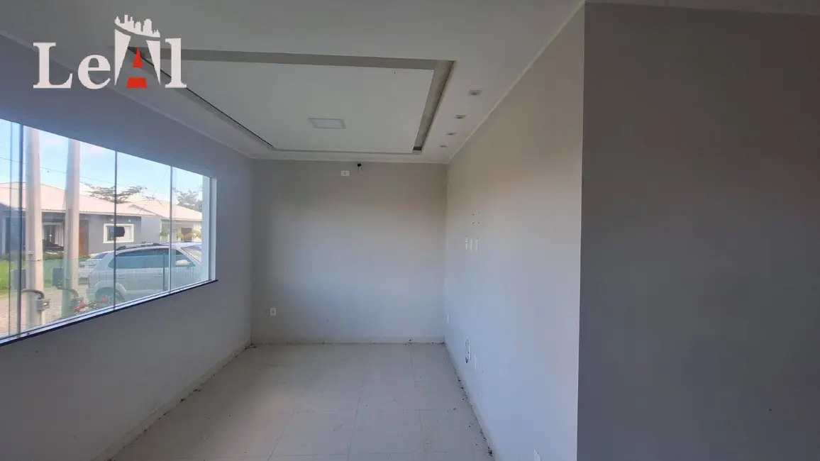 Foto 2 de Casa com 3 quartos à venda, 360m2 em São José do Imbassaí, Marica - RJ