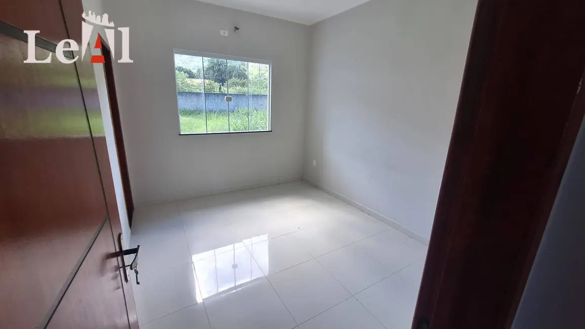 Foto 9 de Casa com 3 quartos à venda, 360m2 em São José do Imbassaí, Marica - RJ
