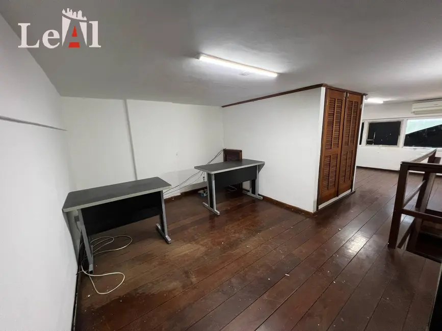 Foto 8 de Sala Comercial à venda e para alugar em Centro, Marica - RJ