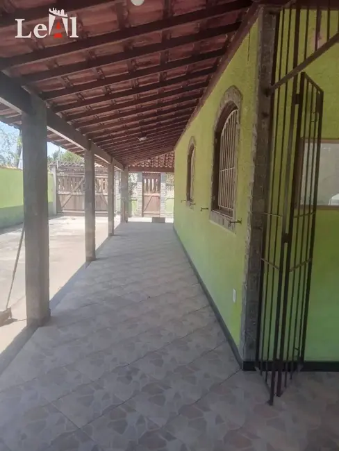 Foto 2 de Casa com 3 quartos à venda, 460m2 em São José do Imbassaí, Marica - RJ