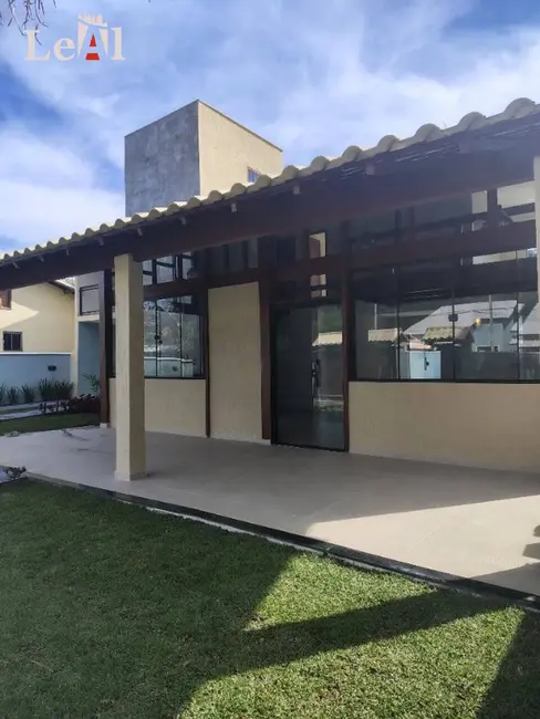 Foto 4 de Casa com 3 quartos à venda, 258m2 em Itapeba, Marica - RJ