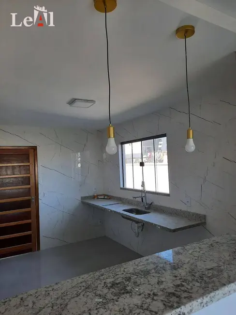 Foto 2 de Casa com 3 quartos à venda, 110m2 em Centro, Marica - RJ