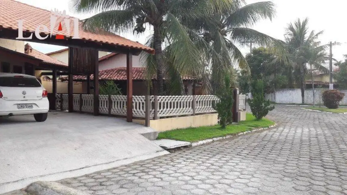 Foto 2 de Casa com 3 quartos à venda, 234m2 em Centro, Marica - RJ