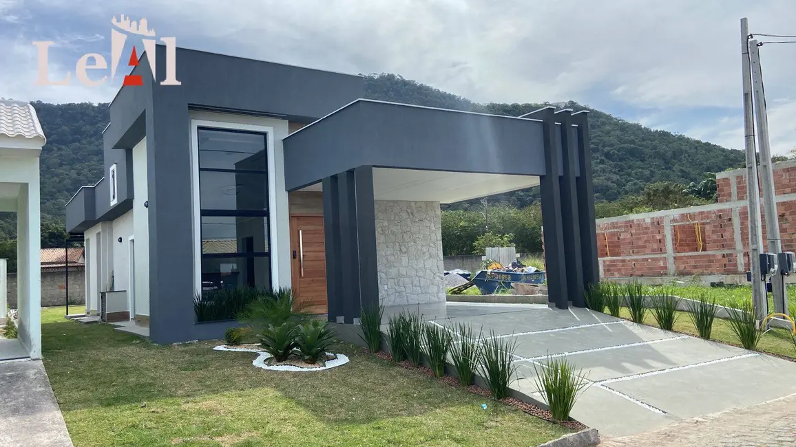Foto 1 de Casa com 3 quartos à venda, 360m2 em São José do Imbassaí, Marica - RJ